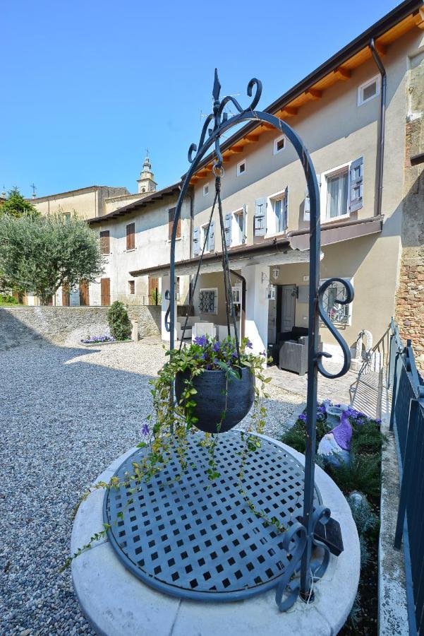 Отель Residenza Al Castello Castellaro  Экстерьер фото